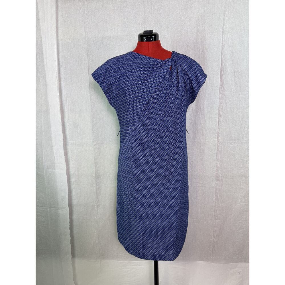Banana Republic Blue White Asymmetrical Knotted Short Sleeve Dress Small D078